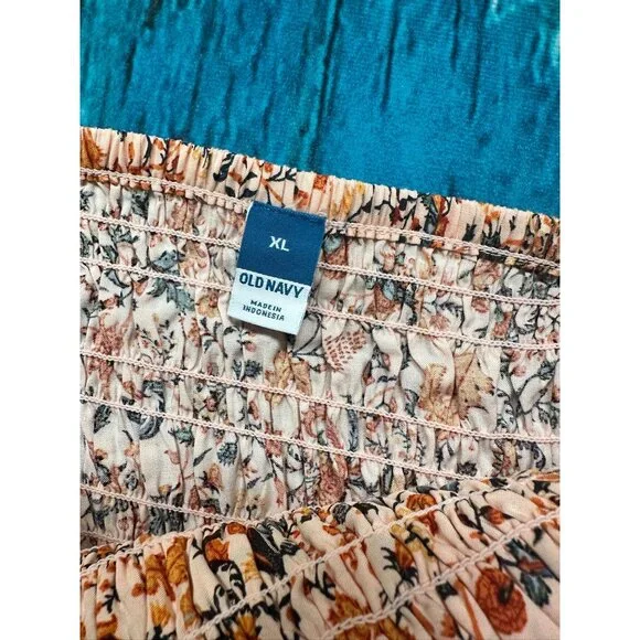 Shirts/NWT Old Navy Peach Floral Smocked Puff Sleeve Peplum Square Neckline XL - Picture 10 of 12